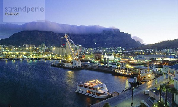 Südliches Afrika  Südafrika  hinter  Berg  Ufer  Tisch  Kapstadt