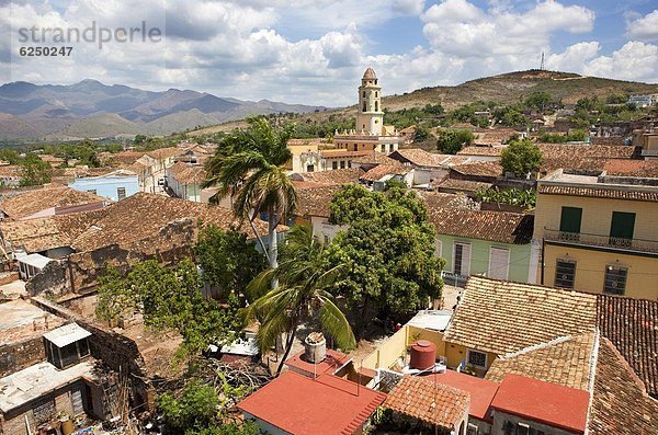 Dach  über  Westindische Inseln  Mittelamerika  Ansicht  UNESCO-Welterbe  Trinidad und Tobago  Kuba