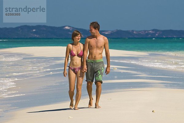 nahe  Fröhlichkeit  Schönheit  Strand  Hochzeitsreise  Neugier  Afrika  Indischer Ozean  Indik  Madagaskar