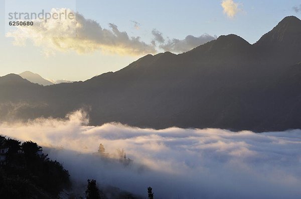 Berg  Morgen  Tal  Nebel  Südostasien  Asien