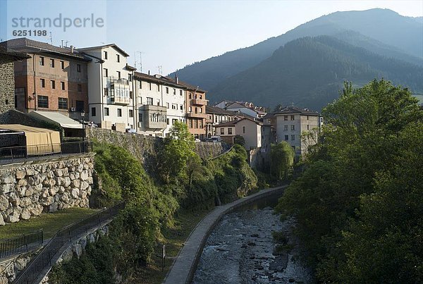 Deva River  Potes  Kantabrien  Spanien  Europa