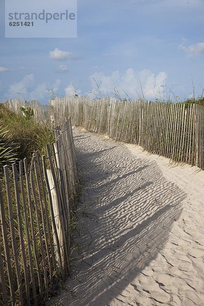 Vereinigte Staaten von Amerika  USA  halten  Sand  Nordamerika  Zaun  Florida  Miami  Platz  South Beach