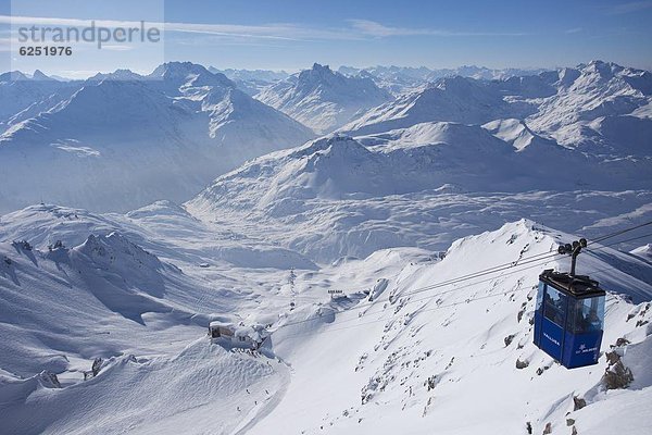 Europa Winter Berggipfel Gipfel Spitze Spitzen Arlbergpass Seilbahn Arlberg Österreich Schnee Valluga