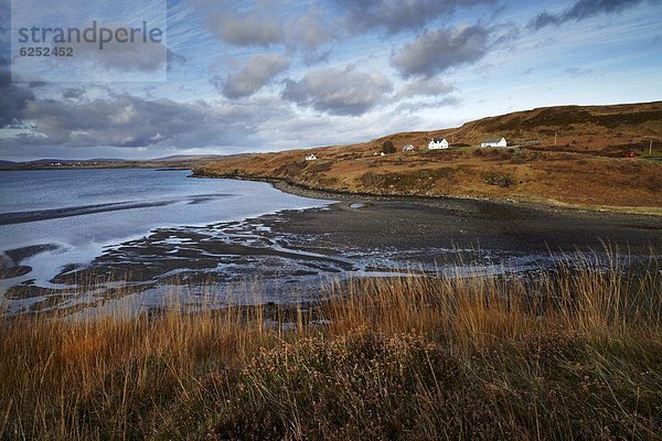 Europa  Großbritannien  klein  Dorf  Bucht  Isle of Skye  Halbinsel  Schottland