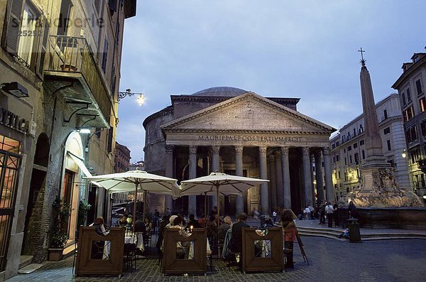 beleuchtet Rom Hauptstadt Europa Restaurant Pantheon Latium Abenddämmerung Italien