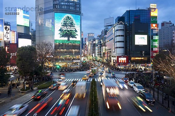 Autobahnkreuz  überqueren  Mode  Entertainment  Tokyo  Hauptstadt  Wahrzeichen  kaufen  Shibuya  Asien  Ortsteil  Japan
