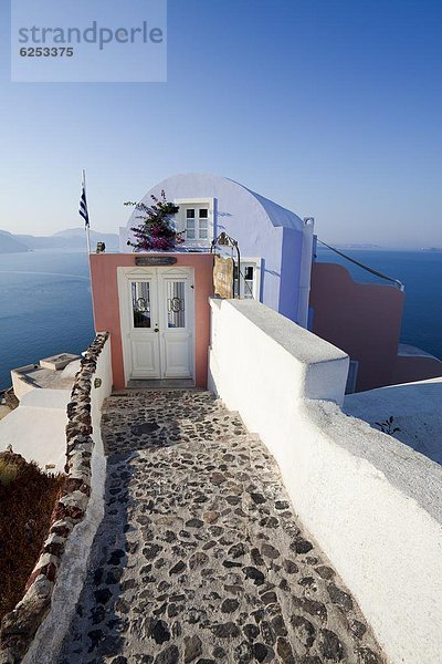 Europa Wohnhaus Eingang Dorf typisch Kykladen Griechenland Griechische Inseln Oia Ia