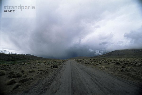 Berg  Himmel  über  Fernverkehrsstraße  Anden  Chile  Bewölkung  bewölkt  bedeckt  Südamerika