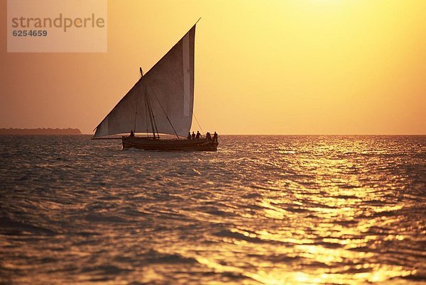 Ostafrika  Sonnenuntergang  Silhouette  Ozean  Indianer  Afrika  Dau  Tansania  Sansibar