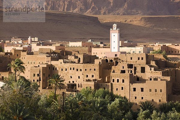 Nordafrika  zeigen  über  Stadt  Ansicht  Baum  Krümel  Afrika  Minarett  modern  Marokko