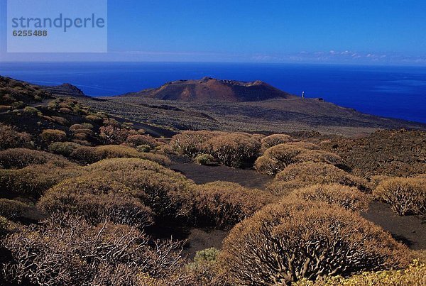 kegelförmig Kegel Europa sehen Ozean Pflanze Vulkan Hintergrund Atlantischer Ozean Atlantik Kanaren Kanarische Inseln El Hierro Spanien