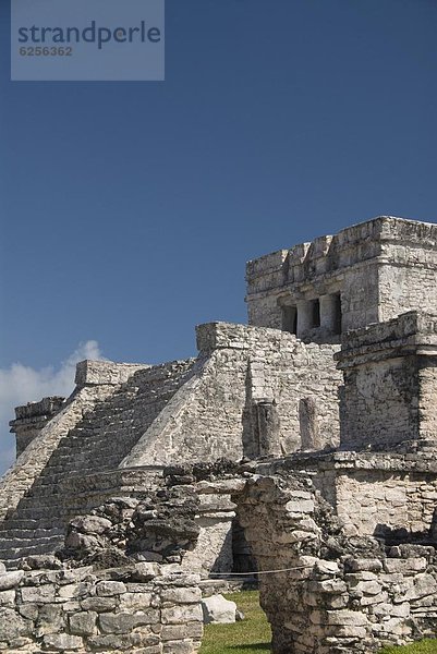 Palast  Schloß  Schlösser  Ruine  Nordamerika  Mexiko  Maya  Tulum