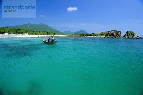 Wasser  Insel  blau  1  vor der Küste  Südostasien  Vietnam  Asien  Nha Trang