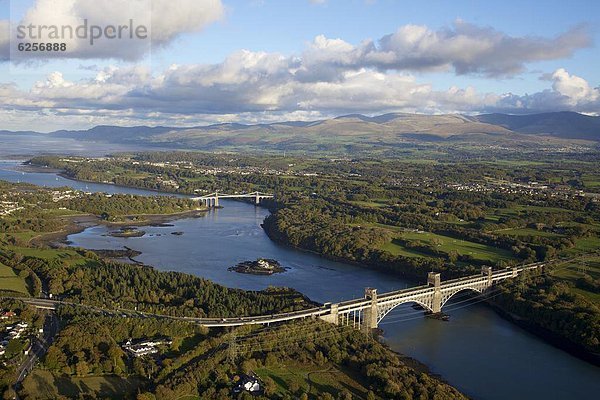 Europa  Großbritannien  Brücke  Ansicht  Luftbild  Fernsehantenne  Gwynedd  North Wales  Wales