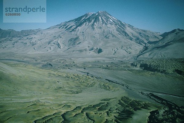 Vereinigte Staaten von Amerika  USA  Rauch  füllen  füllt  füllend  Tal  Vulkanausbruch  Ausbruch  Eruption  Vulkan  Ignoranz  Nordamerika  Teamwork  10  Katmai National Park and Preserve  Alaska  Asche