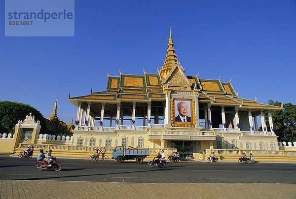 Phnom Penh Hauptstadt Palast Schloß Schlösser Vietnam Asien Kambodscha