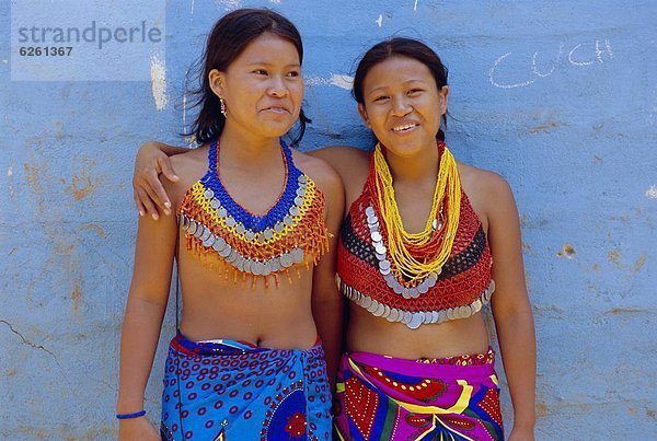 Portrait  Indianer  Mittelamerika  2  Mädchen  Panama
