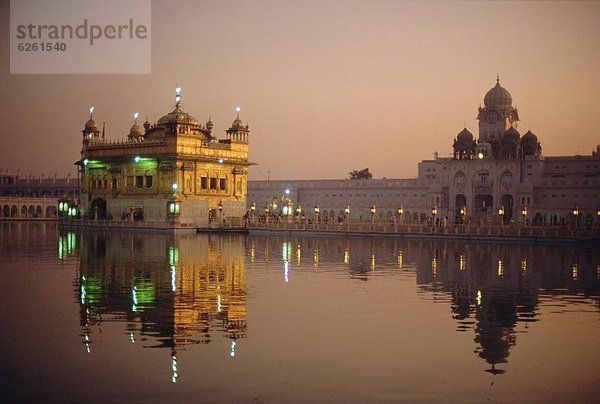 sehen über Uhrturm Heiligkeit Nektarine Amritsar Asien Abenddämmerung Indien Nektar