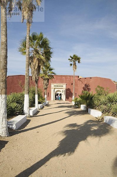 D'Estr•À es Fort heute ein Museum der Sklaverei  Goree Island  UNESCO-Weltkulturerbe  in der Nähe von Dakar  Senegal  Westafrika  Afrika