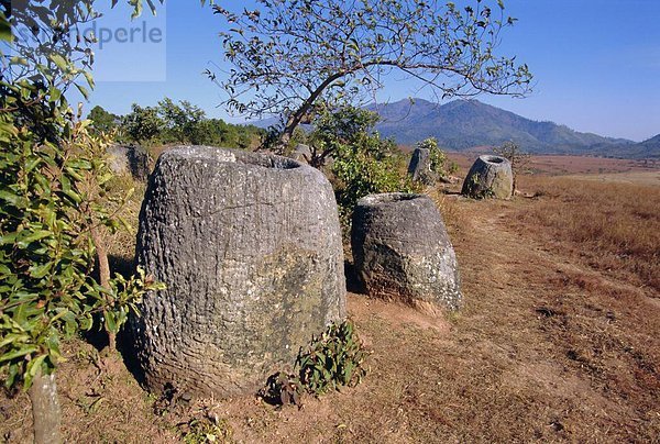 klar  Glas  Laos  alt  Jahr