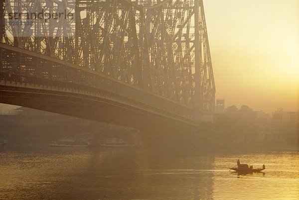 über  Brücke  Fluss  Kalkutta  Indien  Westbengalen