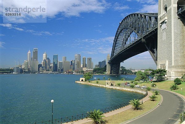 Skyline  Skylines  Hafen  Großstadt  Brücke  Australien  New South Wales  Sydney