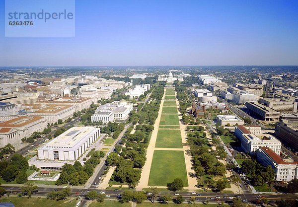 Vereinigte Staaten von Amerika  USA  Washington DC  Hauptstadt  Einkaufszentrum  Gebäude  Monument