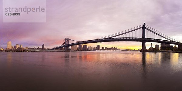 Vereinigte Staaten von Amerika  USA  spannen  New York City  Brücke  Nordamerika  Brooklyn  East River  Manhattan