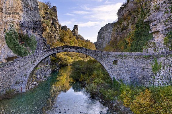 Europa  Brücke  Lasttier  Jahrhundert  Epirus  Griechenland