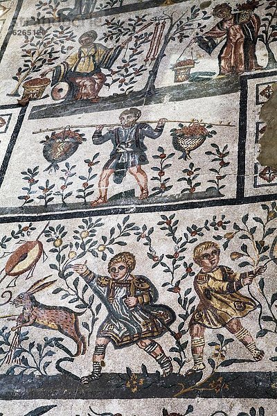 Europa  UNESCO-Welterbe  Italien  Mosaik  Piazza Armerina  römisch  Sizilien  Villa