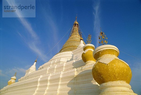 Myanmar  Asien  Stupa