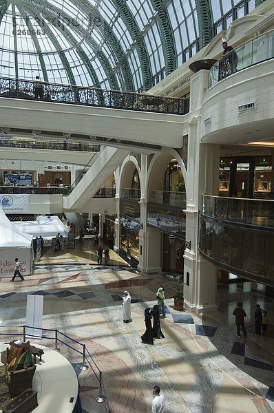 Einkaufszentrum  Vereinigte Arabische Emirate  VAE  kaufen  Naher Osten  Asien  Dubai