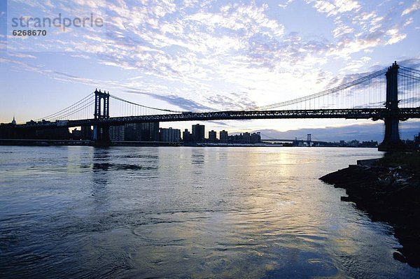Vereinigte Staaten von Amerika  USA  New York City  Hudson River