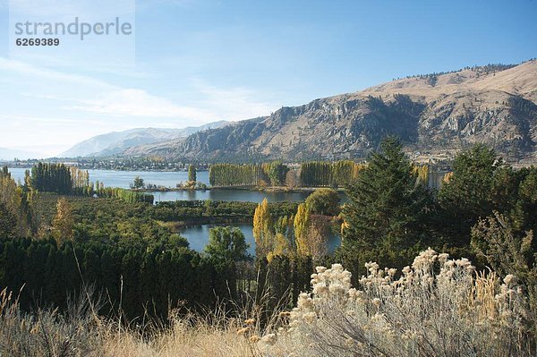 Vereinigte Staaten von Amerika  USA  Farbaufnahme  Farbe  Felsen  Landwirtschaft  Tal  Fluss  Nordamerika  Washington State