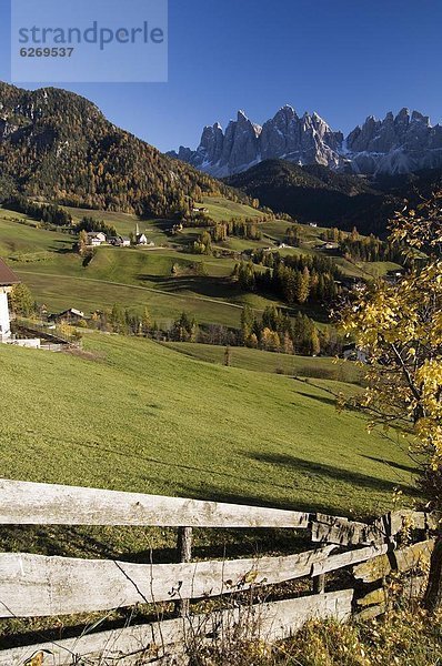 Europa  Dolomiten  Trentino Südtirol  Italien  val di funes