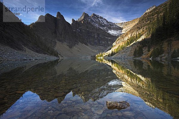 Berg  Spiegelung  See  fangen  Nordamerika  seicht  Vollkommenheit  Rocky Mountains  Banff Nationalpark  UNESCO-Welterbe  Alberta  Kanada