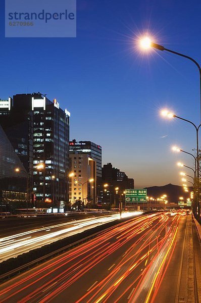 Auto  folgen  Beleuchtung  Licht  Großstadt  Fernverkehrsstraße  Architektur  Peking  Hauptstadt  Asien  modern  klingeln