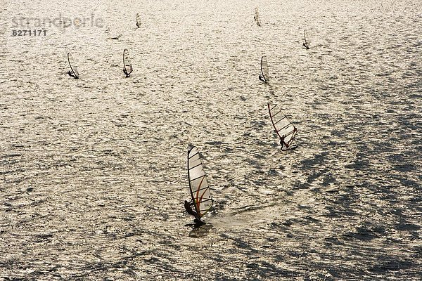 Europa  Italien  Windsurfer  surfer  Langensee  Lago Maggiore