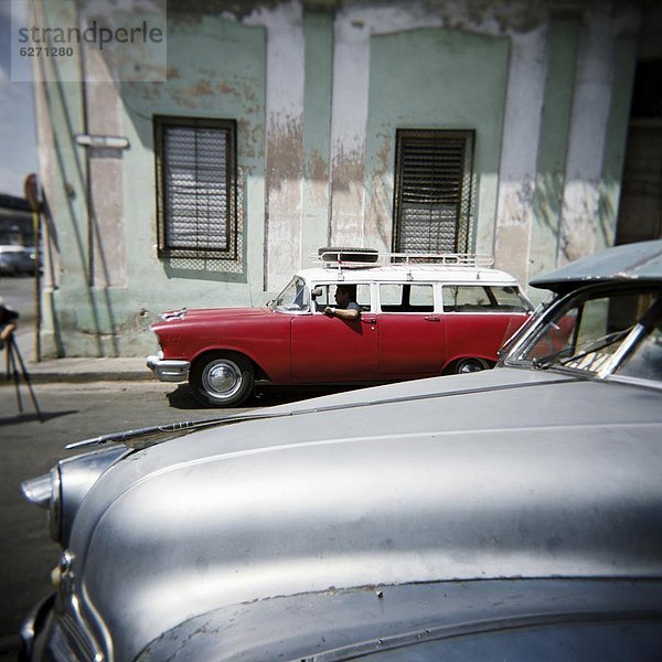 Havanna Hauptstadt Auto Verletzung der Privatsphäre amerikanisch Taxi Westindische Inseln Mittelamerika Kuba alt handhaben