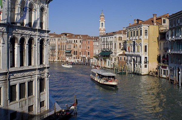 Europa  Ehrfurcht  Brücke  Ansicht  Rialtobrücke  UNESCO-Welterbe  Venetien  Palast  Schloß  Schlösser  Italien  links  Venedig
