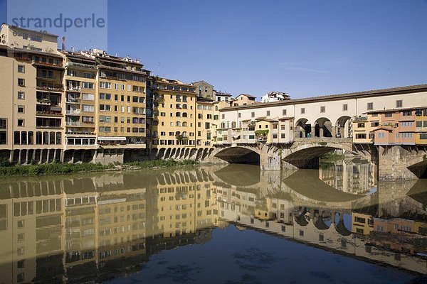 Europa  Spiegelung  Fluss  Arno  Florenz  Italien  Reflections  Toskana