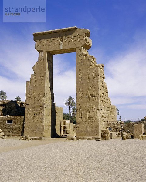 Tempel von Hathor  Dendera  Ägypten  Nordafrika  Afrika