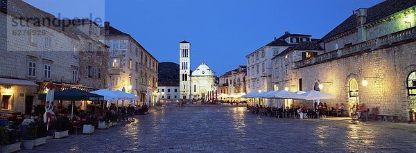 Europa  Stadt  Kathedrale  Quadrat  Quadrate  quadratisch  quadratisches  quadratischer  Kroatien  Dalmatien