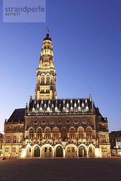 Glockenturm  Frankreich  Europa  Halle  Stadt  Hotel  Gotik  UNESCO-Welterbe  Belfried