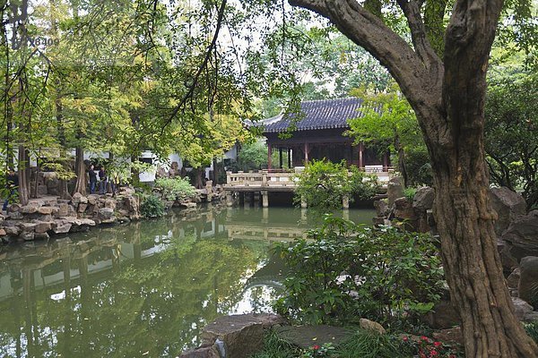 Attraktivität  Tourist  Garten  reparieren  1  China  Asien  Jahrhundert  Nanshi  Shanghai