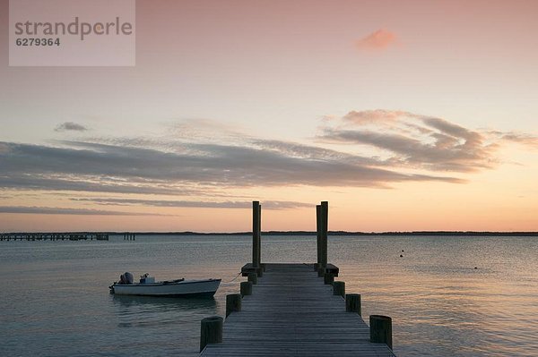 Sonnenuntergang Stadt Dock Westindische Inseln Mittelamerika Atlantischer Ozean Atlantik Eleuthera Harbour Island