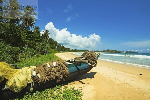 Strand  Boot  Netz  angeln  Stille  Entspannung  Asien  Sri Lanka
