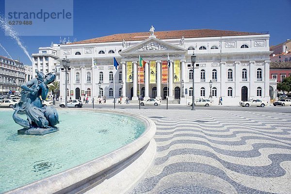 Lissabon Hauptstadt Opernhaus Oper Opern Europa Infusion Quadrat Quadrate quadratisch quadratisches quadratischer Portugal Rossio Praça de D. Pedro IV