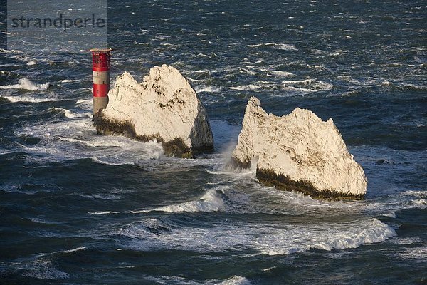 Europa  Großbritannien  Sturm  Leuchtturm  Nähnadel  Nadel  England  Isle of Wight  Wetter