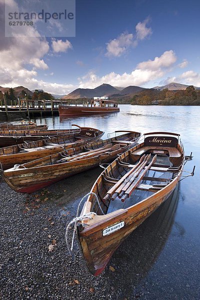 Wasser Europa Großbritannien Boot Cumbria Derwent England Keswick